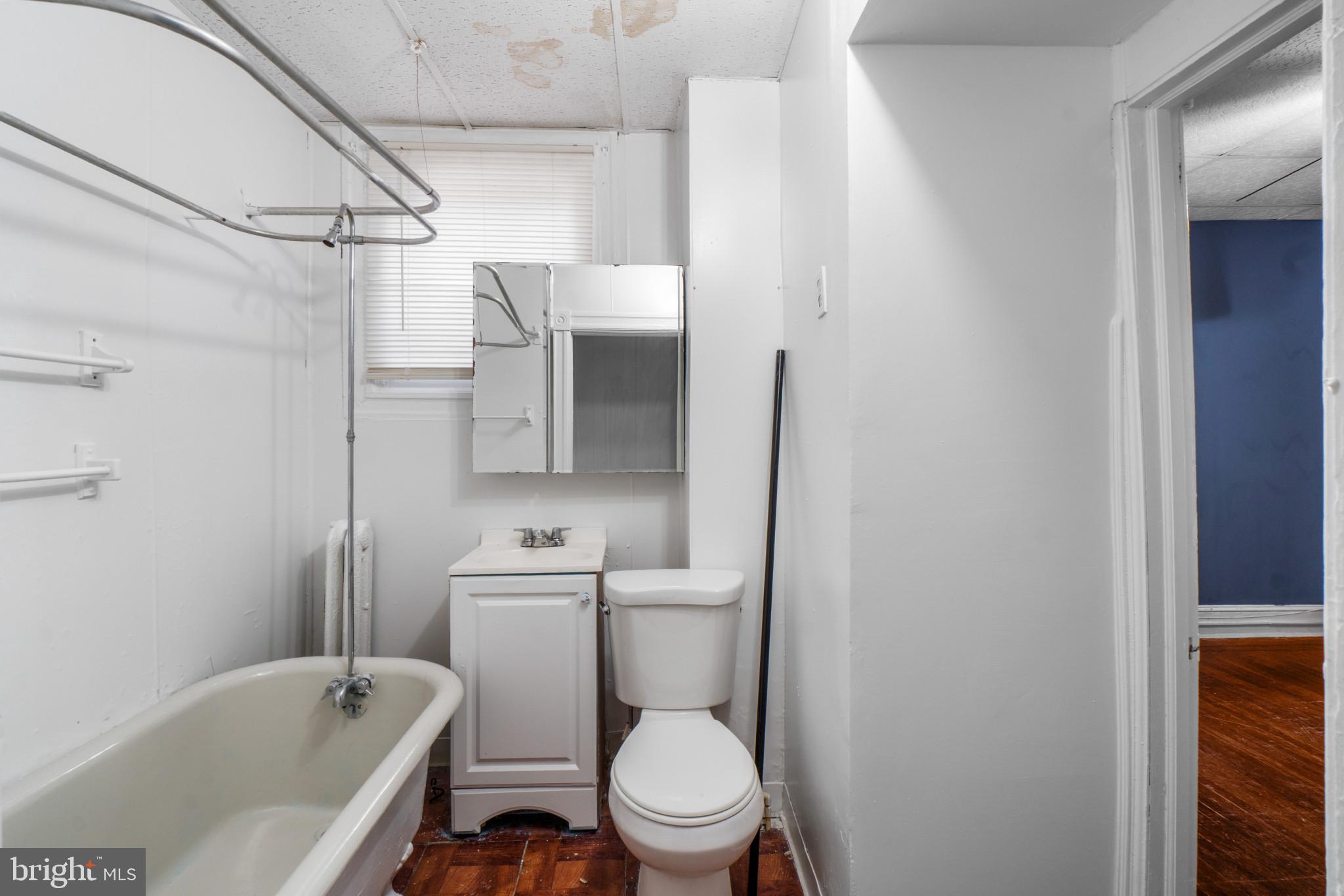 2159 Chelsea Terrace Baltimore, MD 21216 - Photo 16 of 30 FullBath