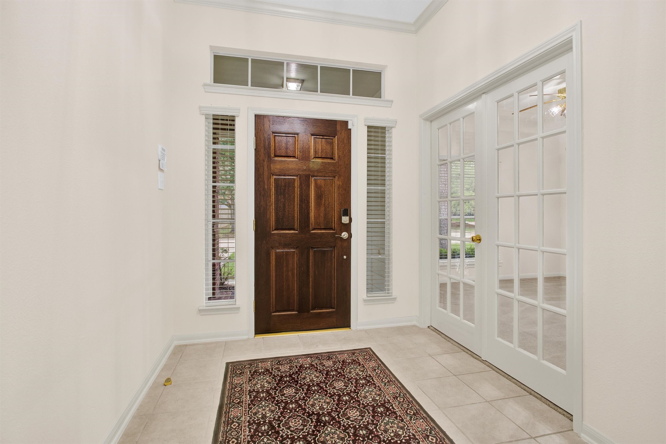 6031 Skyhaven Lane Spring, TX 77379 - Photo 4 of 33 Looking back at the front door, the study is shown on the right.