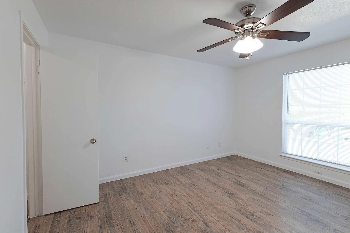 2430 Cromwell Circle, Unit 201 Austin, TX 78741 - Photo 14 of 21