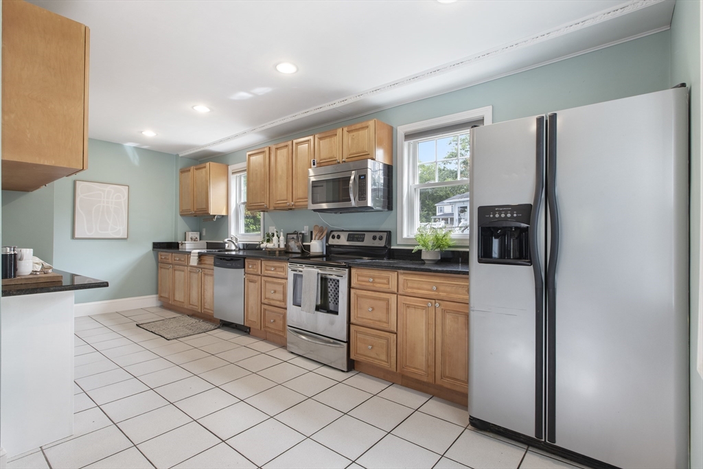 130 Oak Street Dedham, MA 02026 - Photo 14 of 37