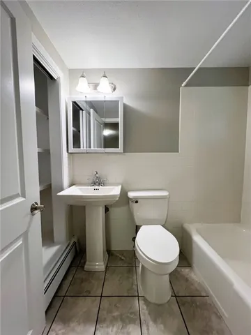 $2,000 | 361 Privilege Street, Unit 2L, Woonsocket, RI 02895