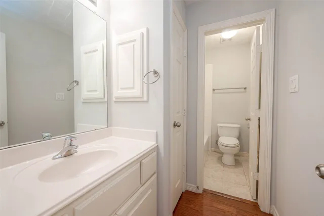 $2,850 | 5530 Kansas Street, Houston, TX 77007