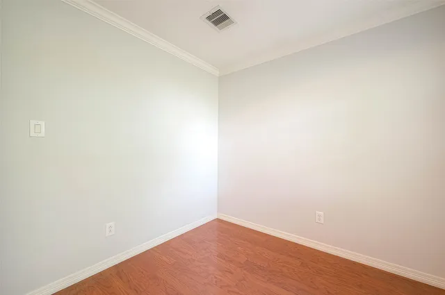 $2,850 | 5530 Kansas Street, Houston, TX 77007