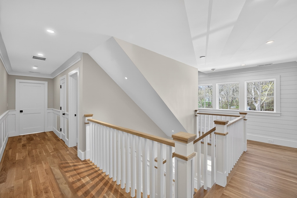 124 Old Jail Lane Barnstable, MA 02630 - Photo 32 of 39