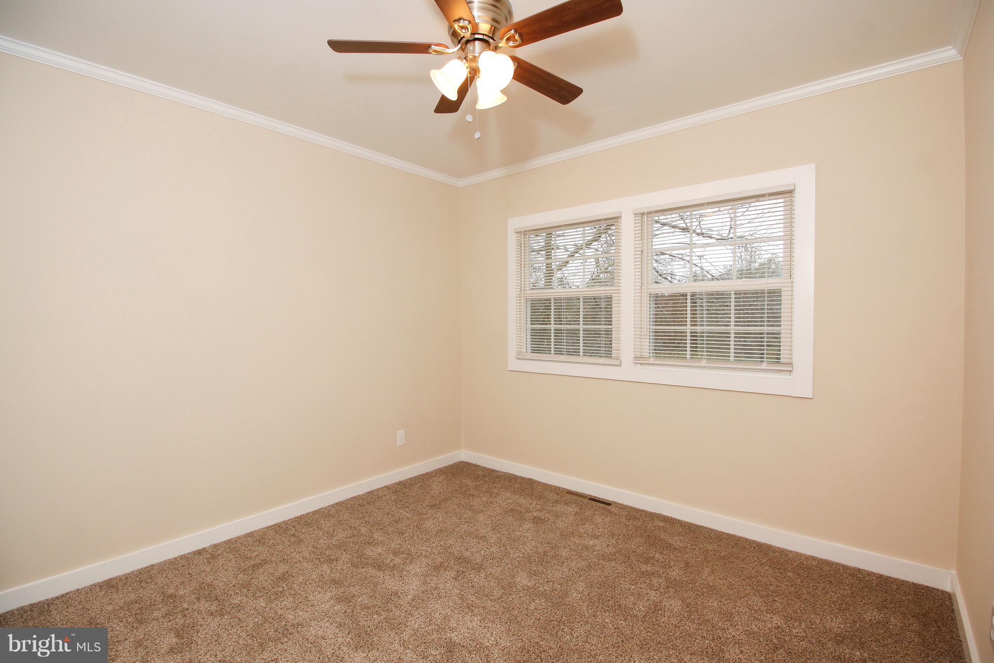 213 Kirkwood Road Gibbsboro, NJ 08026 - Photo 14 of 22 Gallery Image 14