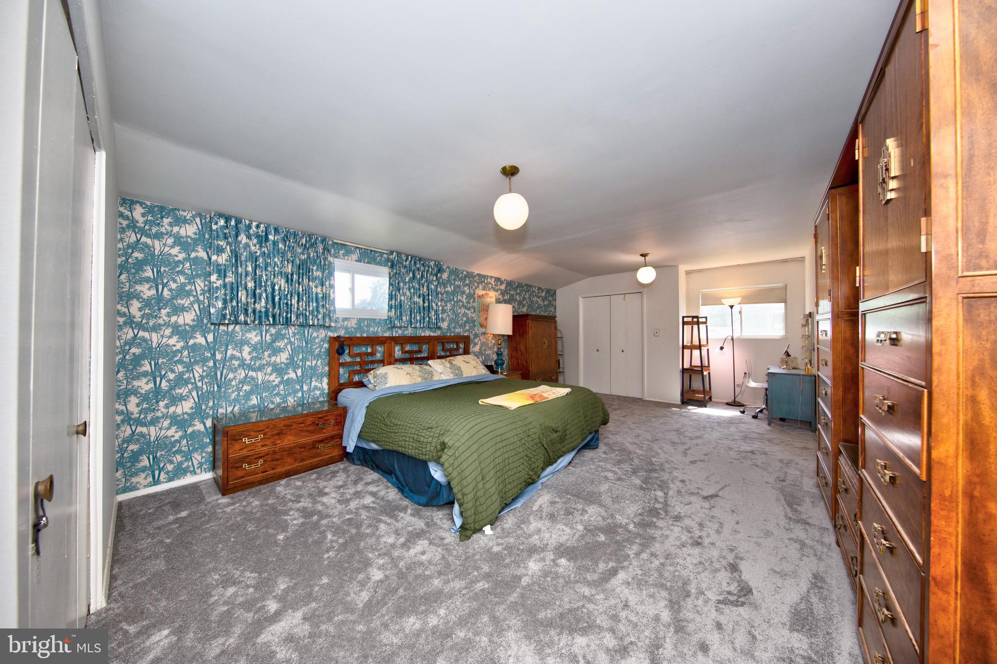 3308 Greenmead Road Baltimore, MD 21244 - Photo 20 of 36 Oversized primary bedroom