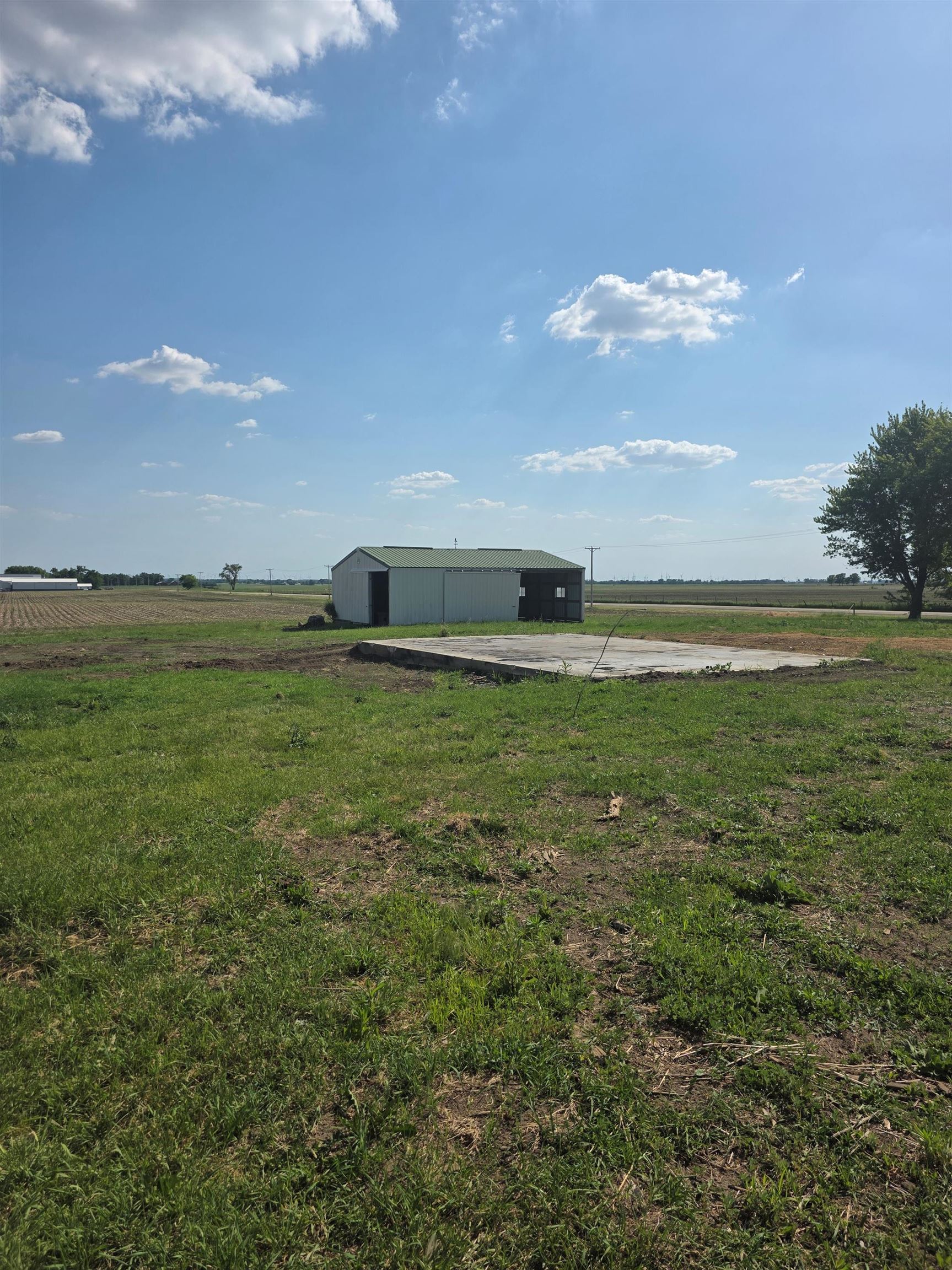 903 Sterling Road Dixon, IL 61021 - Photo 10 of 24 a view of an ocean and a yard