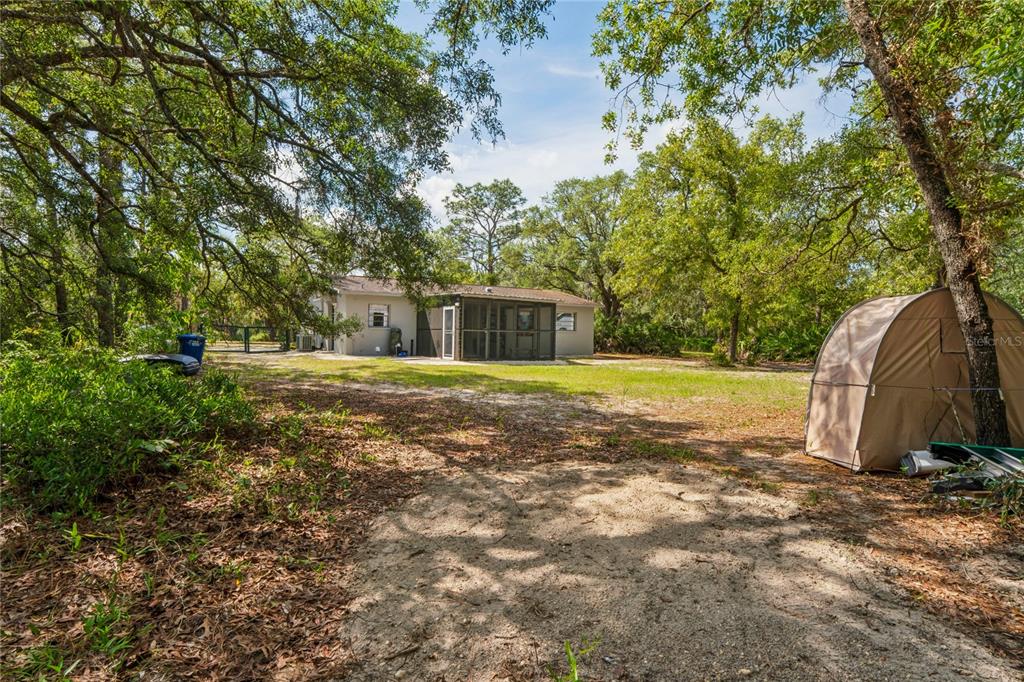 14345 Missouri Skylark Road Weeki Wachee, FL 34614 - Photo 35 of 46