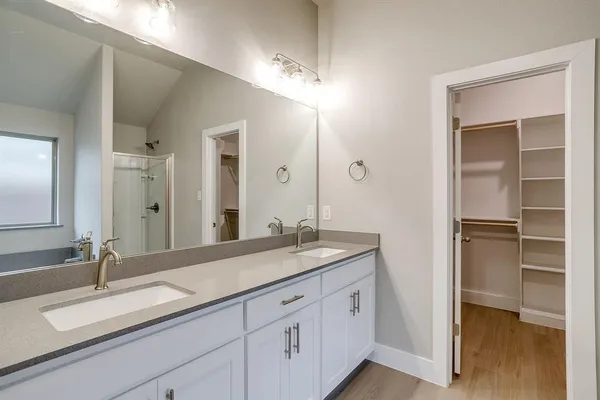 $2,350 | 836 Mesa Vista Drive, Crowley, TX 76036