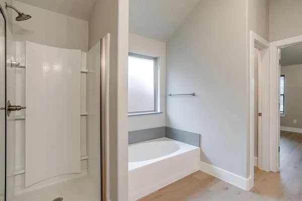 $2,350 | 836 Mesa Vista Drive, Crowley, TX 76036