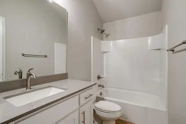 $2,350 | 836 Mesa Vista Drive, Crowley, TX 76036