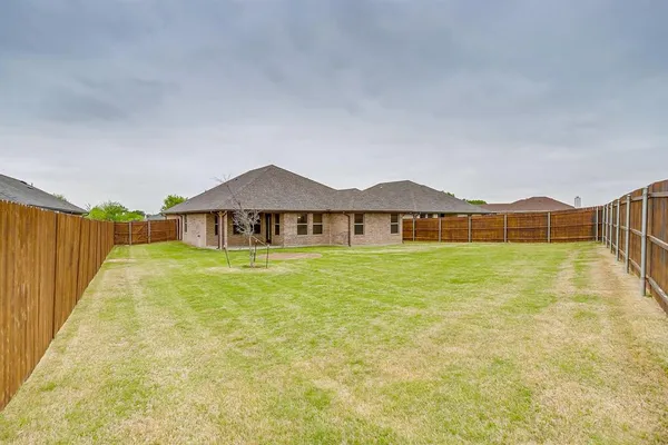 $2,350 | 836 Mesa Vista Drive, Crowley, TX 76036