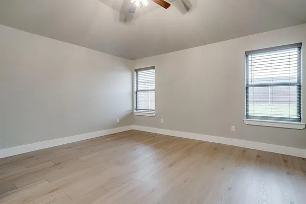 $2,350 | 836 Mesa Vista Drive, Crowley, TX 76036