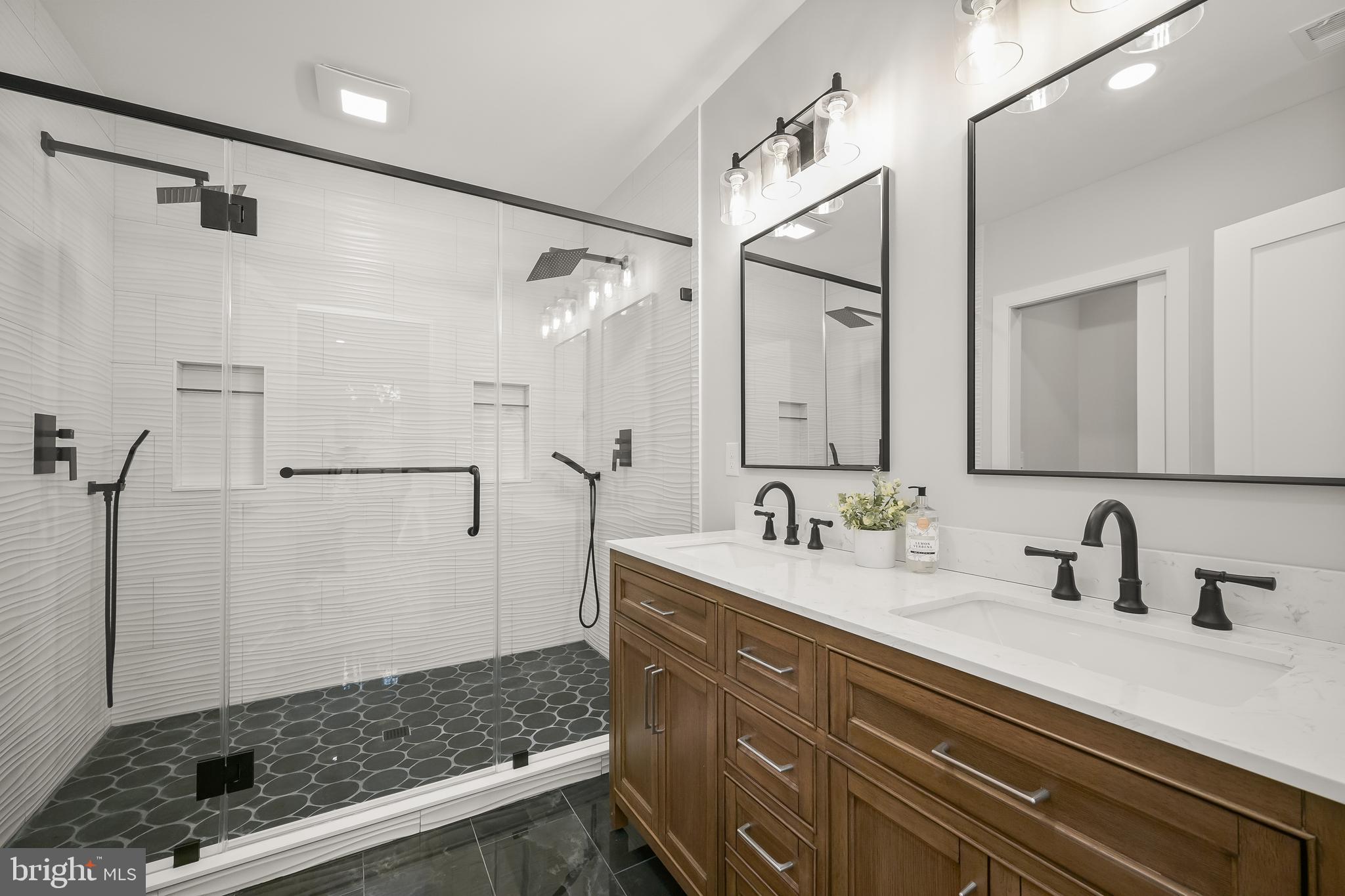 601 Ray Drive Silver Spring, MD 20910 - Photo 36 of 70