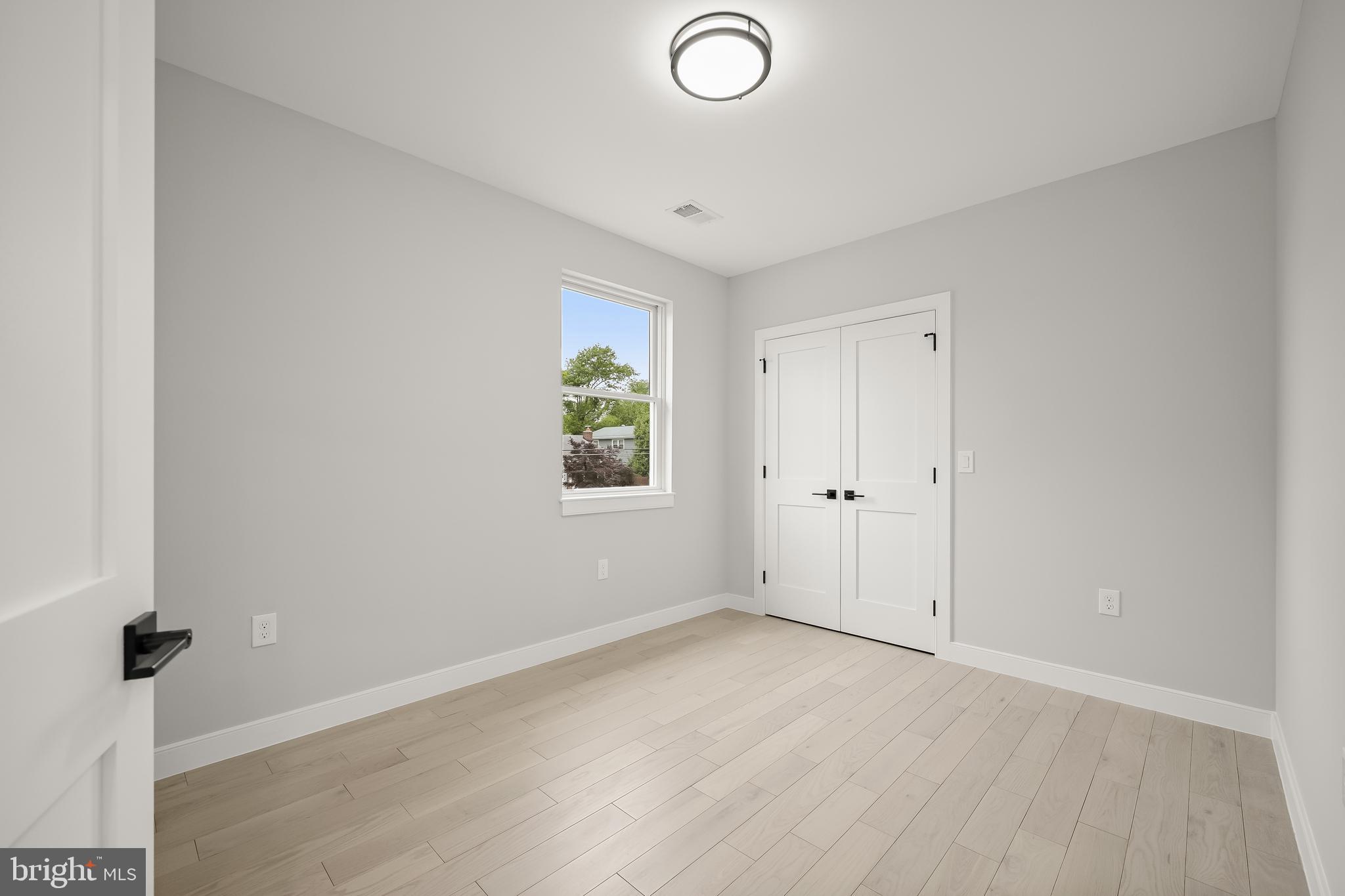 601 Ray Drive Silver Spring, MD 20910 - Photo 40 of 70