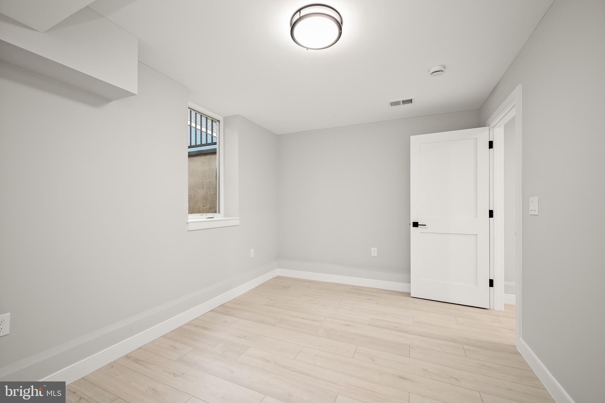 601 Ray Drive Silver Spring, MD 20910 - Photo 62 of 70