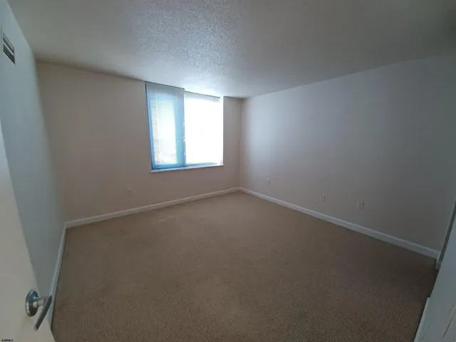 $2,375 | 526 Pacific Avenue, Unit 1206, Atlantic City, NJ 08401