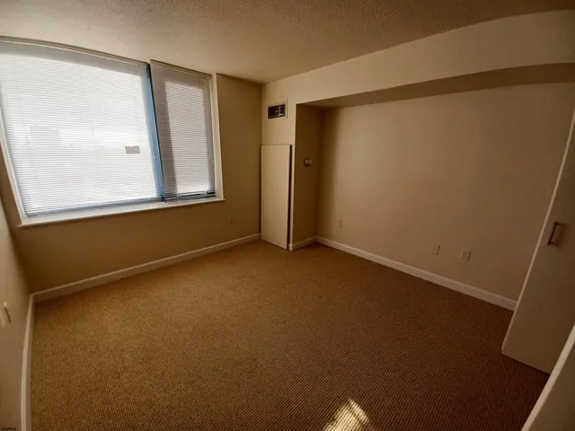 $2,375 | 526 Pacific Avenue, Unit 1206, Atlantic City, NJ 08401