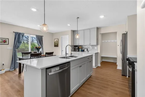 $433,000 | 408 Woodview Drive, Raymore, MO 64083