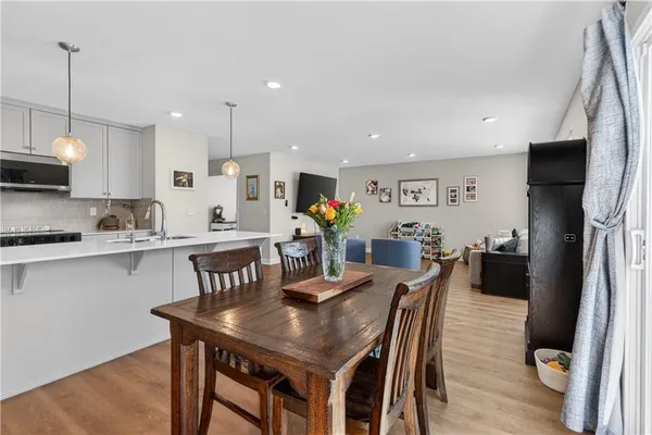 $433,000 | 408 Woodview Drive, Raymore, MO 64083