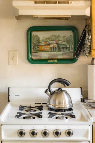 a close view of sink and tap