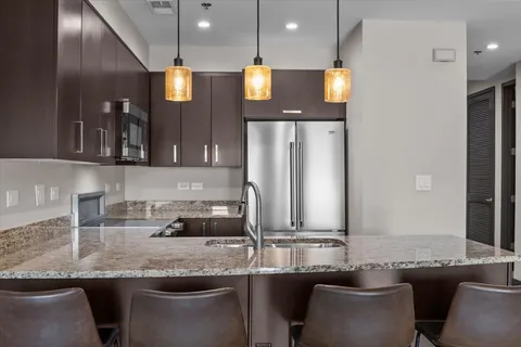 $475,000 | 1510 Demonbreun Street, Unit 512, Nashville, TN 37203