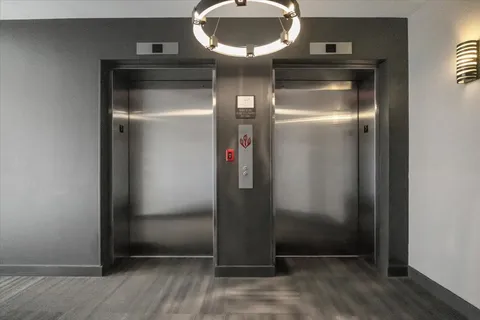 $475,000 | 1510 Demonbreun Street, Unit 512, Nashville, TN 37203