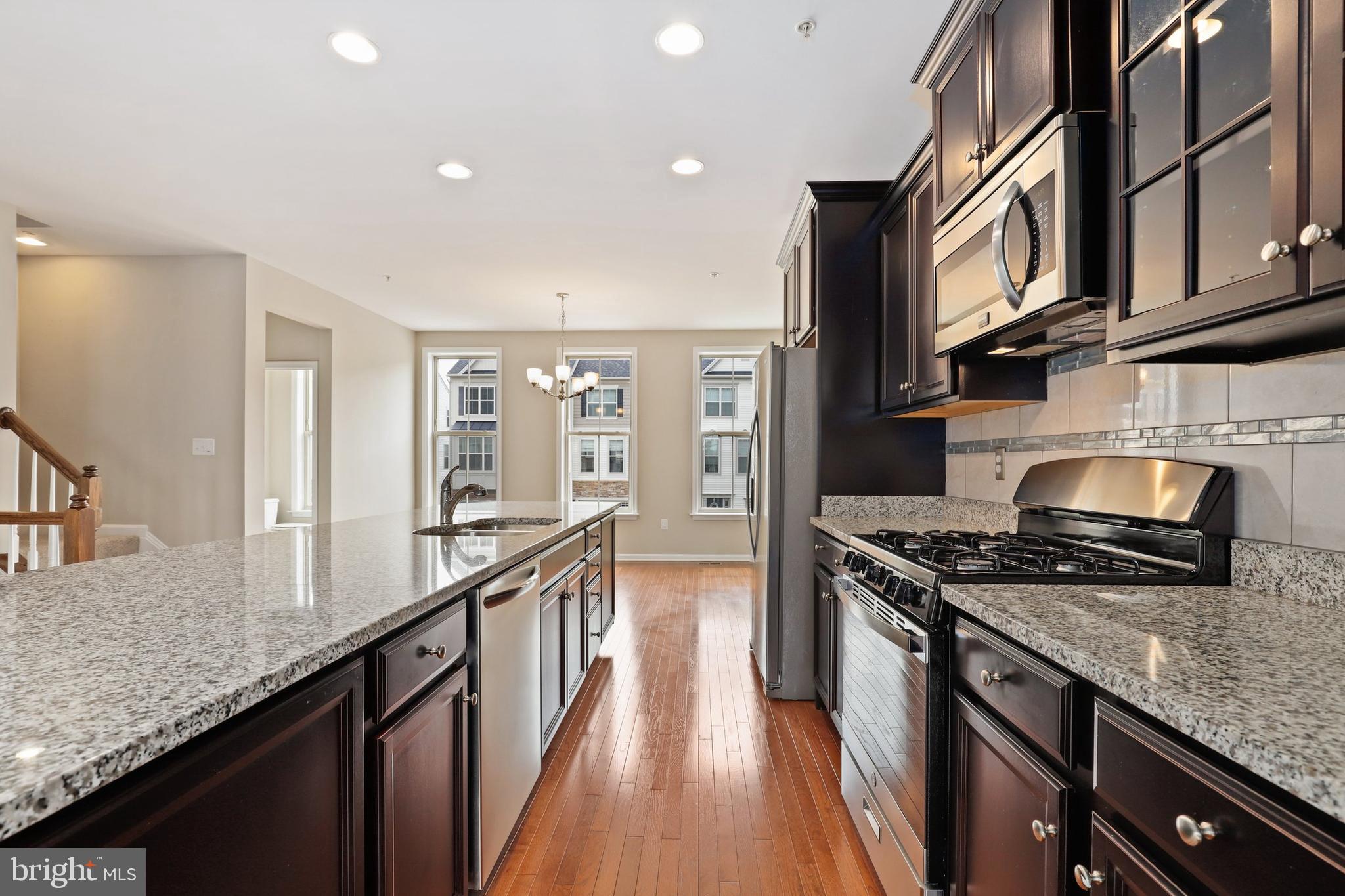 4714 Cambria Road Frederick, MD 21703 - Photo 4 of 51