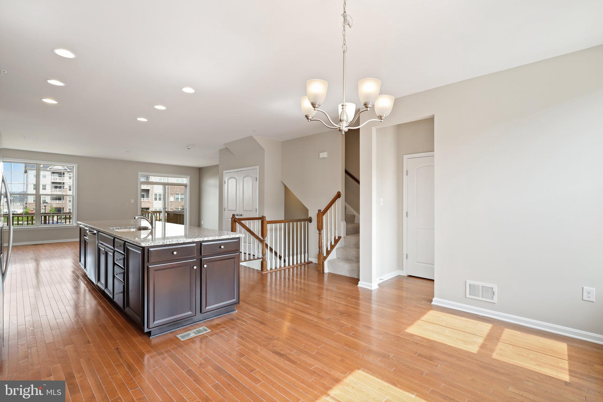 4714 Cambria Road Frederick, MD 21703 - Photo 6 of 51