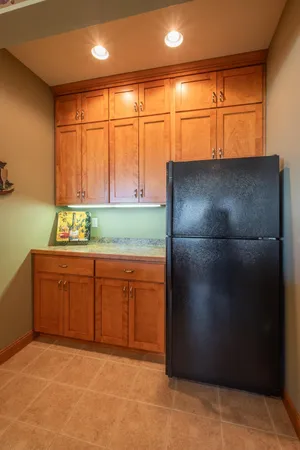 $650,000 | 2221 Greenfield Drive East, Northfield, MN 55057
