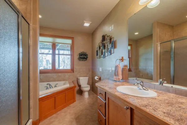 $650,000 | 2221 Greenfield Drive East, Northfield, MN 55057