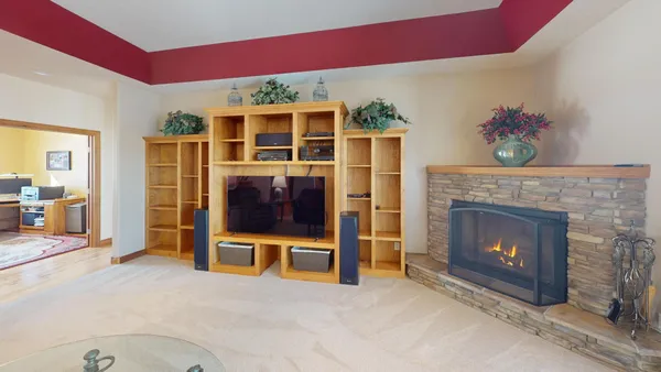 $650,000 | 2221 Greenfield Drive East, Northfield, MN 55057