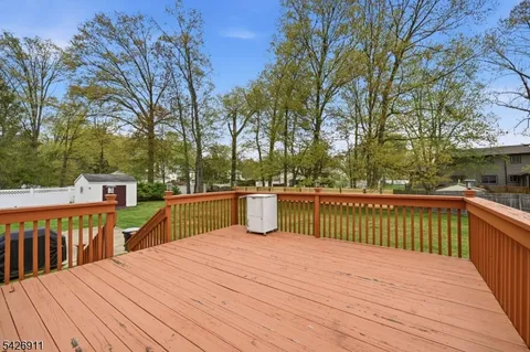 $729,000 | 4 Winfield Drive, Parsippany, NJ 07054