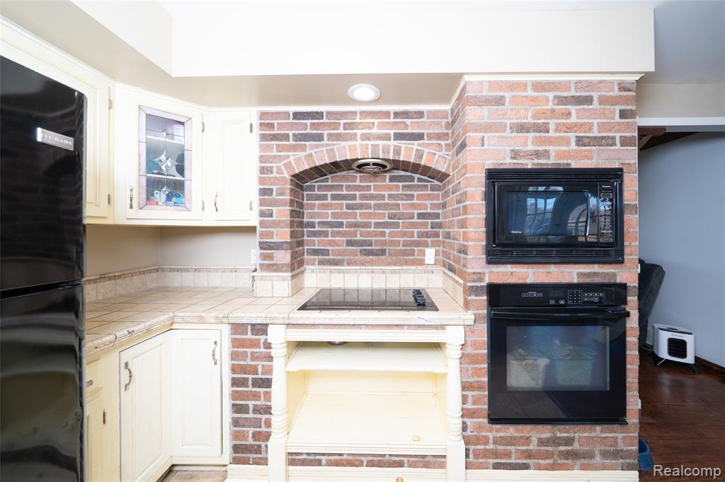 9459 Morrish Road Swartz Creek, MI 48473 - Photo 41 of 69 Gallery Image 41