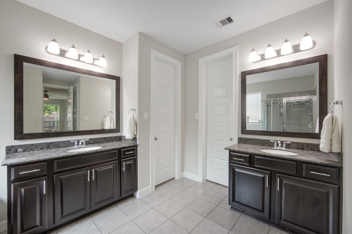 22622 Cutter Mill Drive Spring, TX 77389 - Photo 23 of 40 PRIMARY BATH – DUAL VANITY
Dual vanities with ample counter space and storage provide convenience and functionality for everyday living.