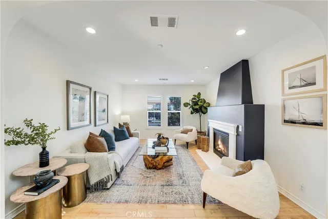 $1,749,000 | 7988 Aldea Circle, Huntington Beach, CA 92648