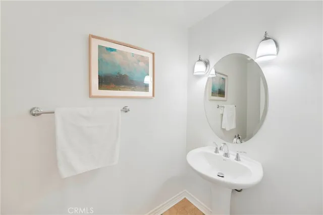 $1,749,000 | 7988 Aldea Circle, Huntington Beach, CA 92648