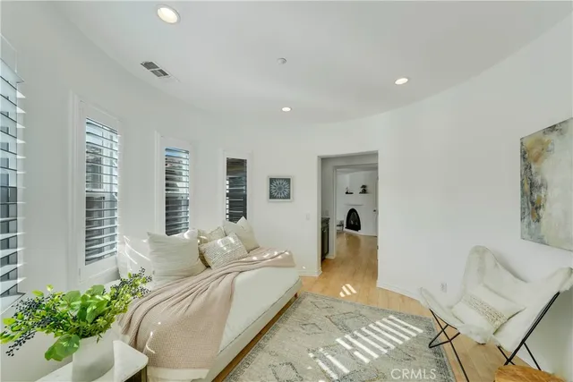 $1,749,000 | 7988 Aldea Circle, Huntington Beach, CA 92648