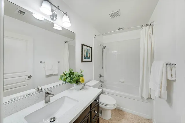 $1,749,000 | 7988 Aldea Circle, Huntington Beach, CA 92648