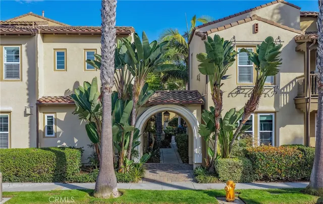$1,749,000 | 7988 Aldea Circle, Huntington Beach, CA 92648