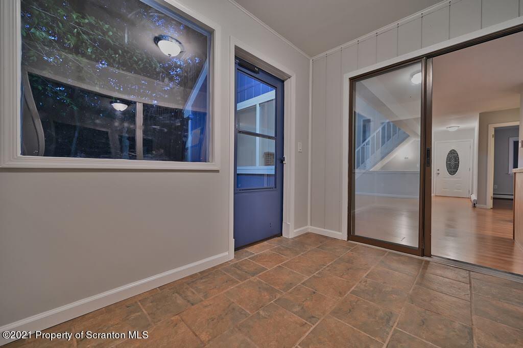 978 Goose Pond Road Lake Ariel, PA 18436 - Photo 15 of 44