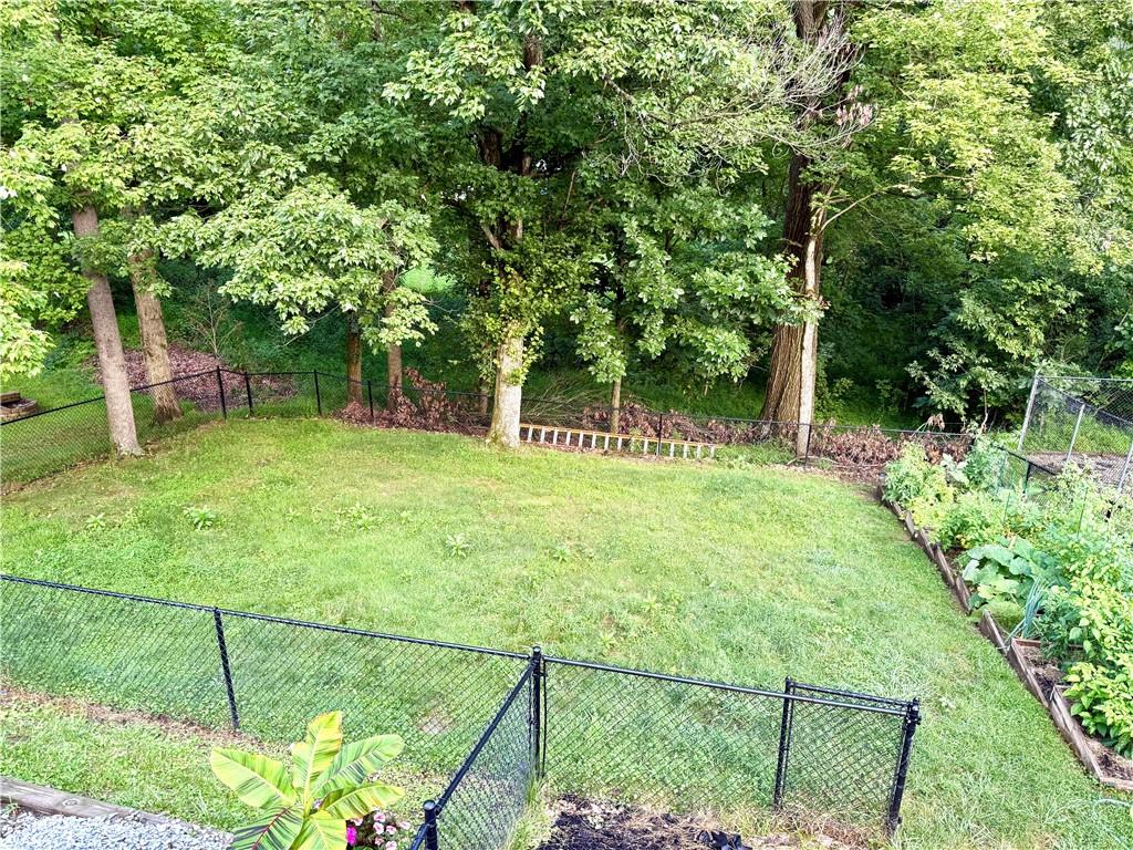 1913 Riggs Road South Park, PA 15129 - Photo 28 of 30