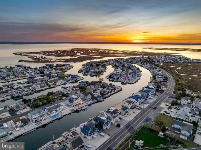 $3,499,000 | 29 Amherst Road, Long Beach Township, NJ 08006