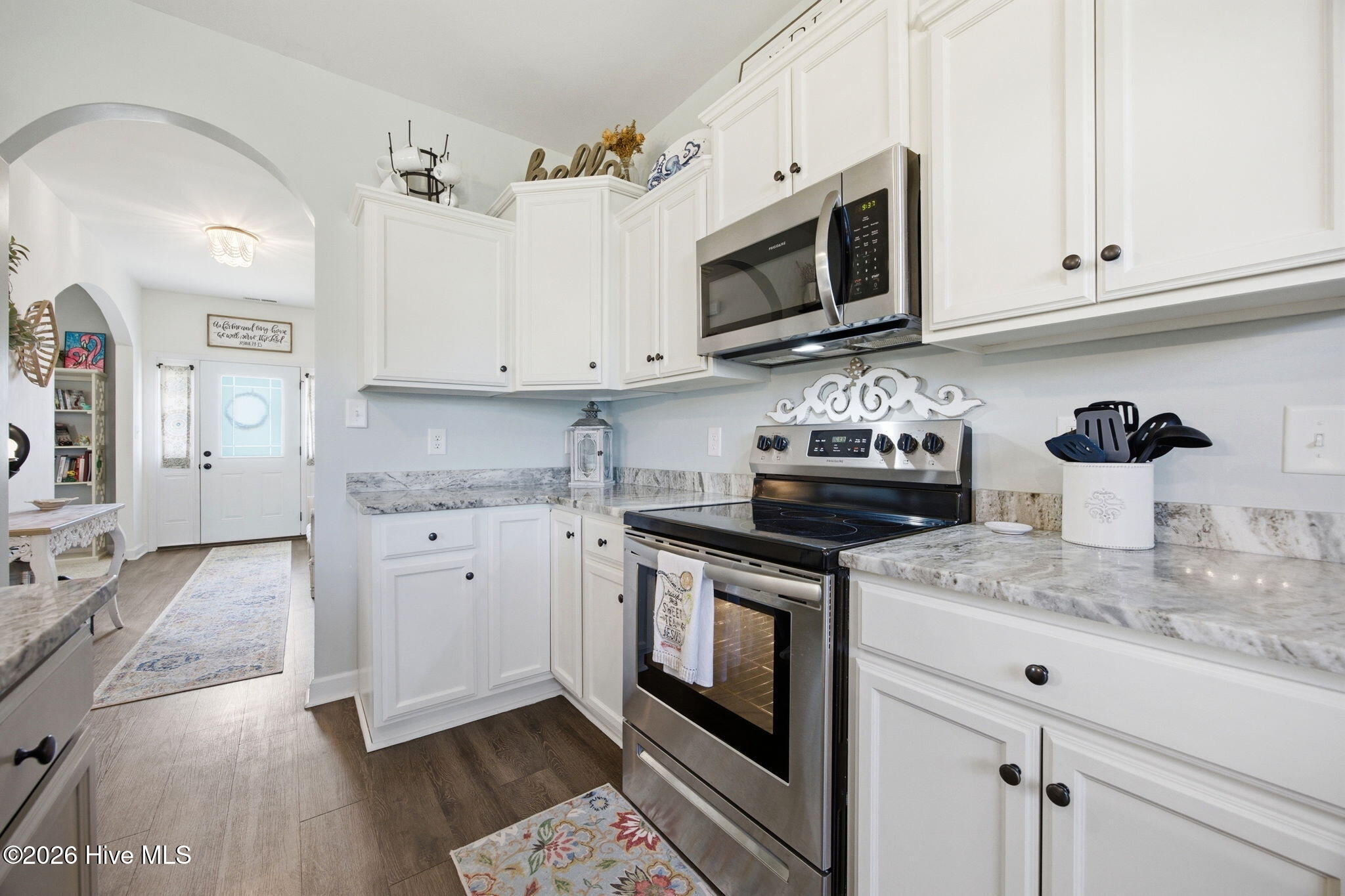 685 Aria Lane Hubert, NC 28539 - Photo 9 of 53 12-web-or-mls-685 aria ln 23