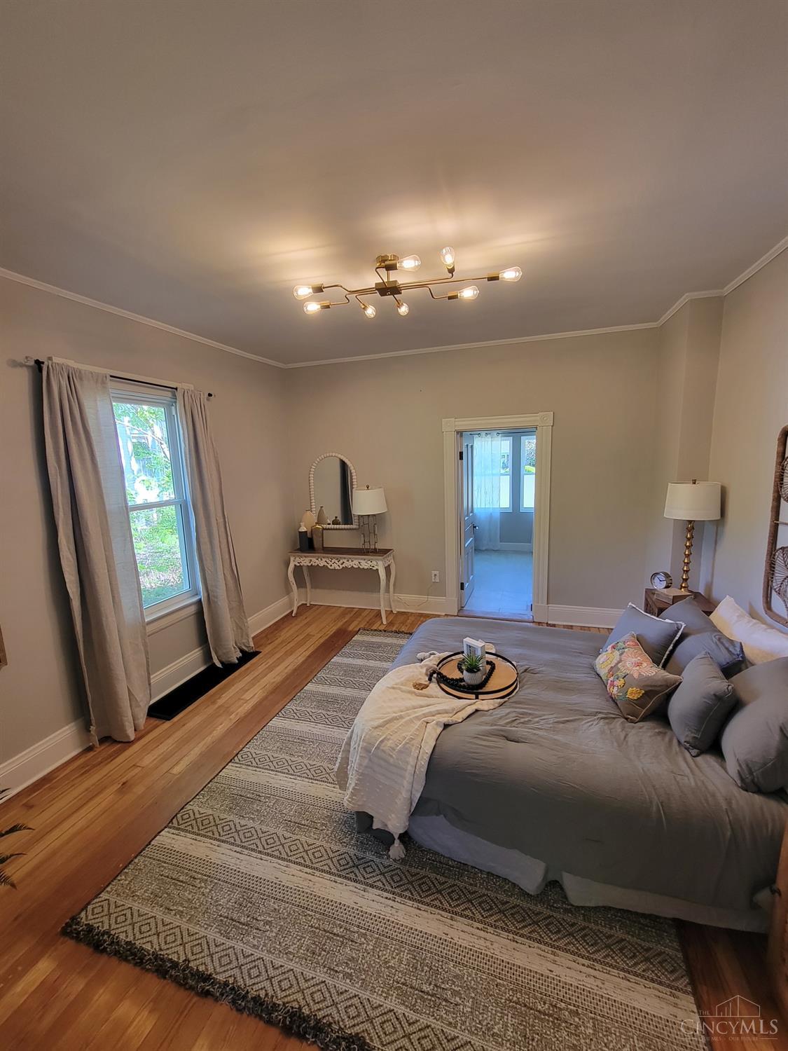 103 West Sharon Road Glendale, OH 45246 - Photo 10 of 25