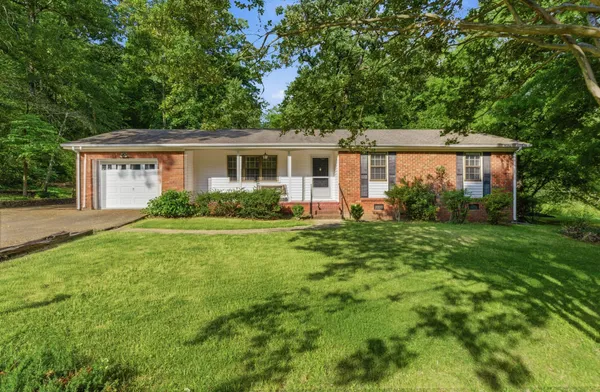 $2,000 | 945 Brynwood Drive, Chattanooga, TN 37415