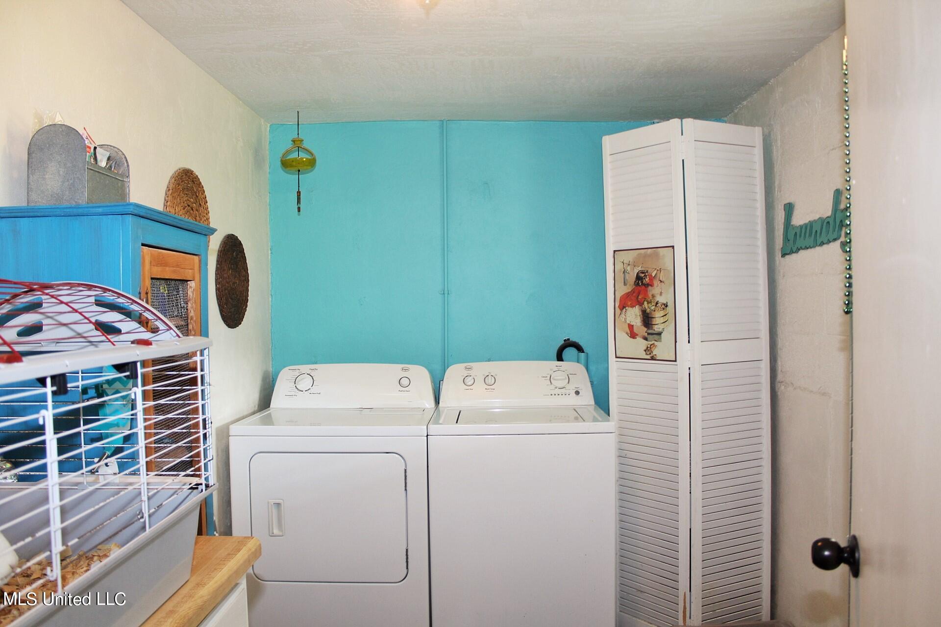 123 Gordon Road Lucedale, MS 39452 - Photo 18 of 43 18-Laundry