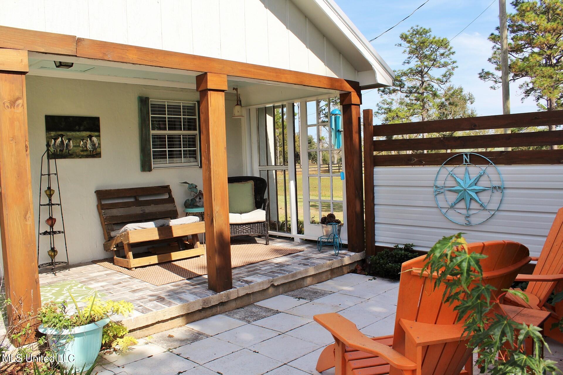 123 Gordon Road Lucedale, MS 39452 - Photo 20 of 43 20-Back Porch