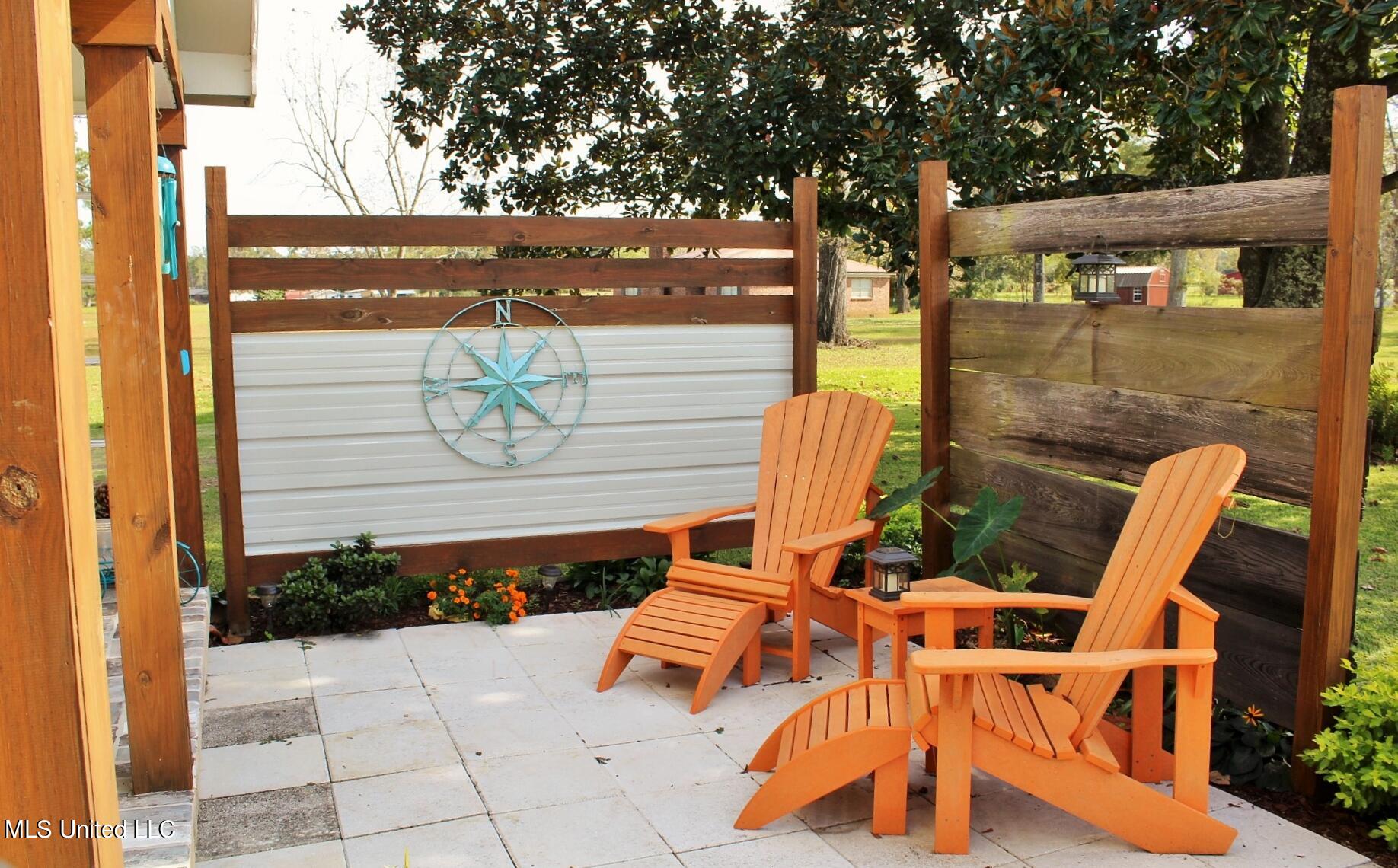 123 Gordon Road Lucedale, MS 39452 - Photo 21 of 43 21-Back Porch