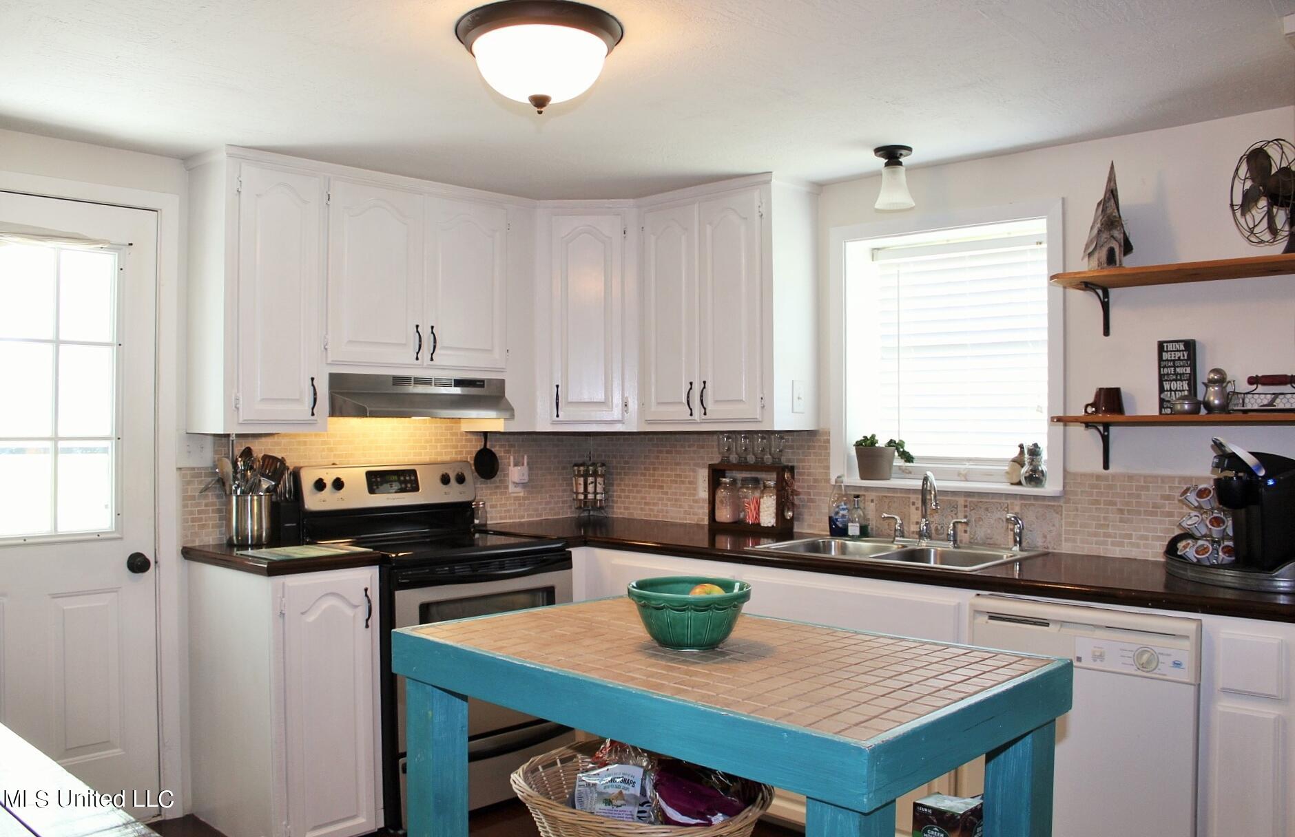123 Gordon Road Lucedale, MS 39452 - Photo 9 of 43 9-Space Layout